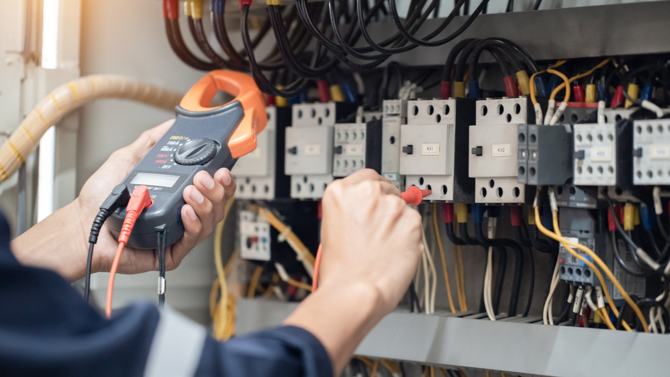 The Hidden Cost of Poor Contractor Communication